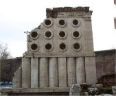 Tumba del panadero Marco Virgilio Eurysaces