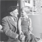 Lee Miller, Picasso y Antony Penrose , Farley Farm House, 1950