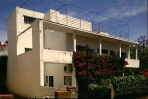 J. LL. Sert, Casa Ducl&oacute;s en Sevilla