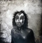 John O`Leary, ‘Globalizaci&oacute;n de Gene Simmons’ 2006