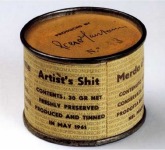 Piero Manzoni,  90 gramos de excremento de artista