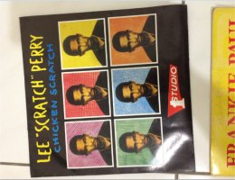 Boogie, de la serie Kingston, Chicken scratch. &copy;