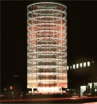 Toyo Ito, ‘Torre de los Vientos’, Yokohama, Jap&oacute;n, 1986)