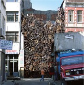 Instalaci&oacute;n para la Bienal de Estambul de 2003.