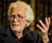 El cineasta brasile&ntilde;o Eduardo Coutinho