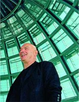 Jean Nouvel (Fumel, Francia 1945) arquitecto y dise&ntilde;ador